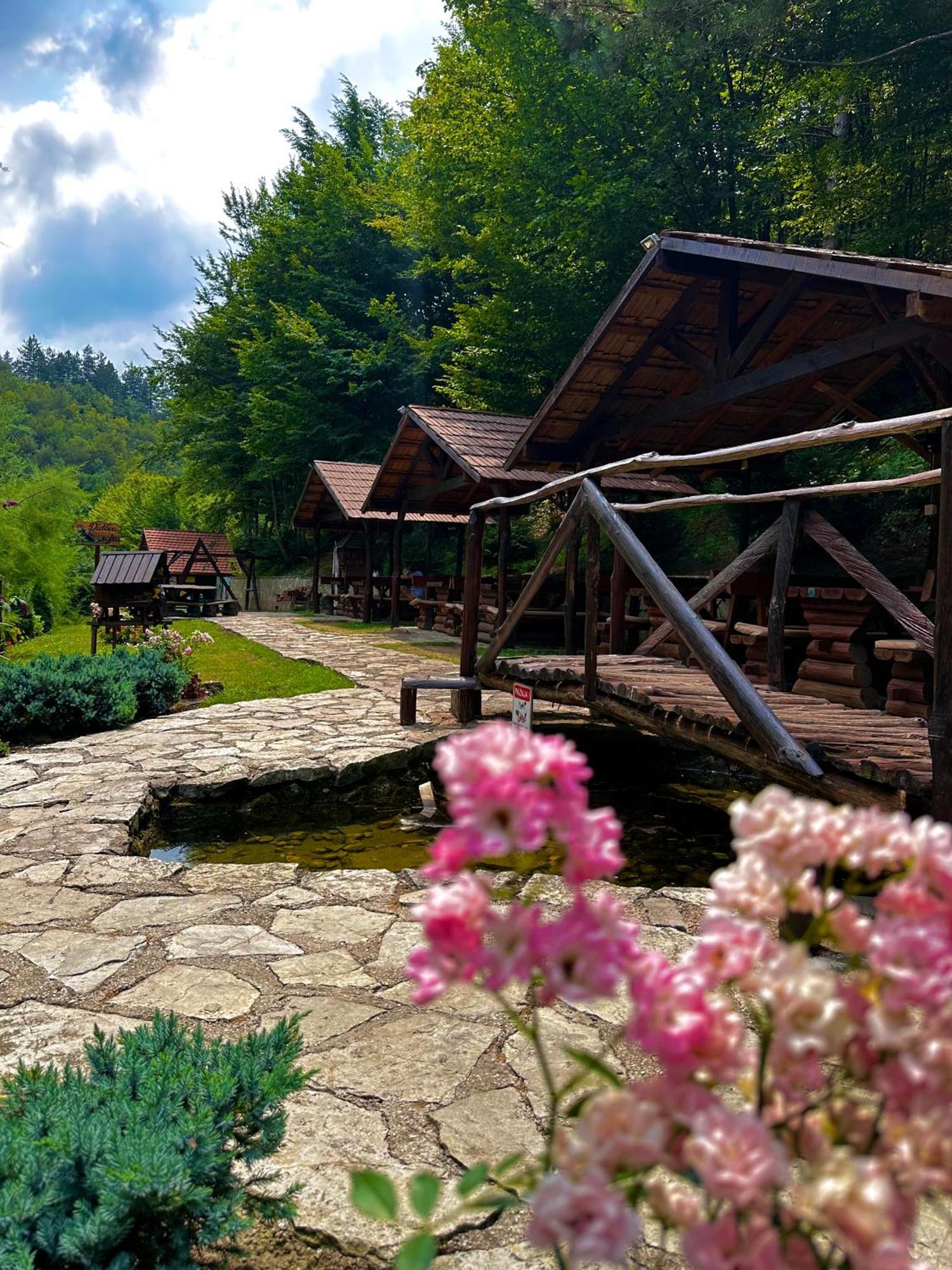 Motel Stovrela Cazin Εξωτερικό φωτογραφία